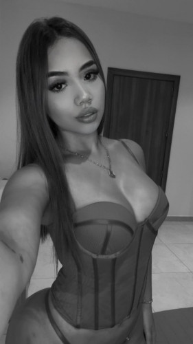 🎉EMMA COLOMBIAN GIRL--- PARTY🎉