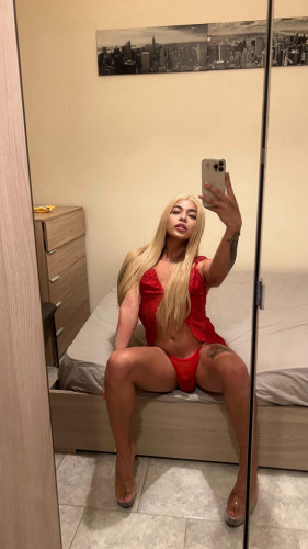 VALENTINA TS