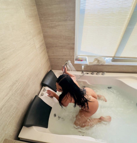 PAULINA  PARTY 😈🥵❄️🥳🥂