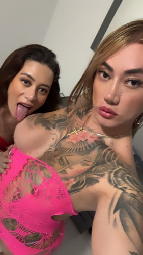 Daniela and Tamara