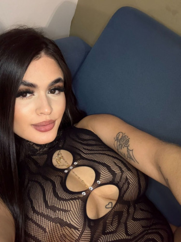 AMBAR - PRIVATE FLAT AND OUTCALL AVAIBLE 🎉❄️