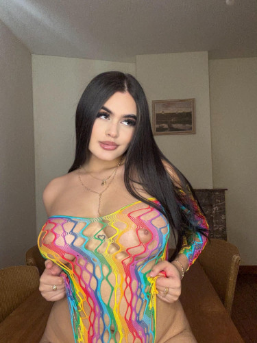 AMBAR - PRIVATE FLAT AND OUTCALL AVAIBLE 🎉❄️