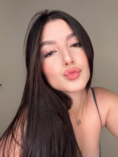 ARIA - PRIVATE FLAT AND OUTCALL AVAIBLE 🎉❄️