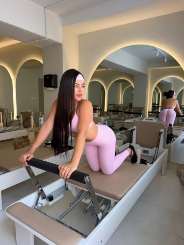 MEGAN - PRIVATE FLATS AND OUTCALLS AVAIBLES 😈🤤