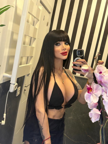 SWQUI 🎉❄️IZABELLA ZAPATA  TRANS🌶️HOT, SENSUAL, PARTY❄️🎉
