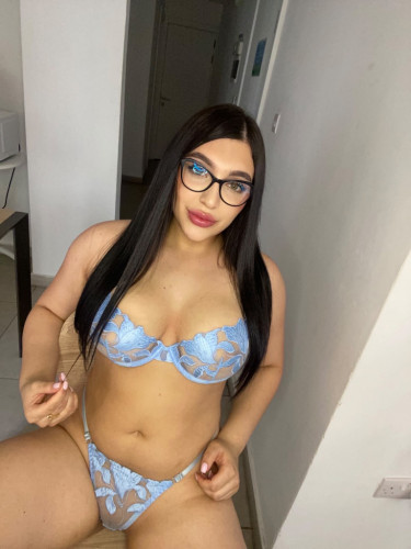 KENDALL COLOMBIAN GIRL SEXY 🍭😈