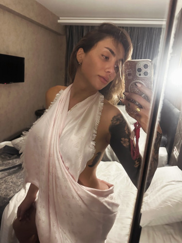 Ariana pavka