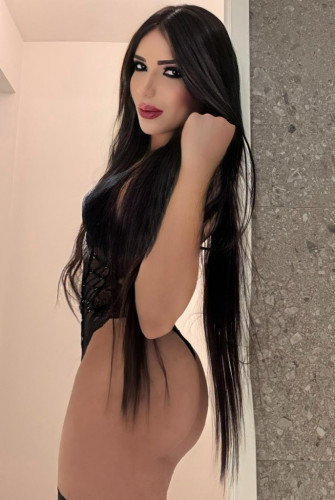 Antonella Medellin VIP