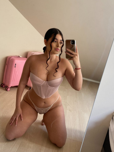 EMMA LATINA