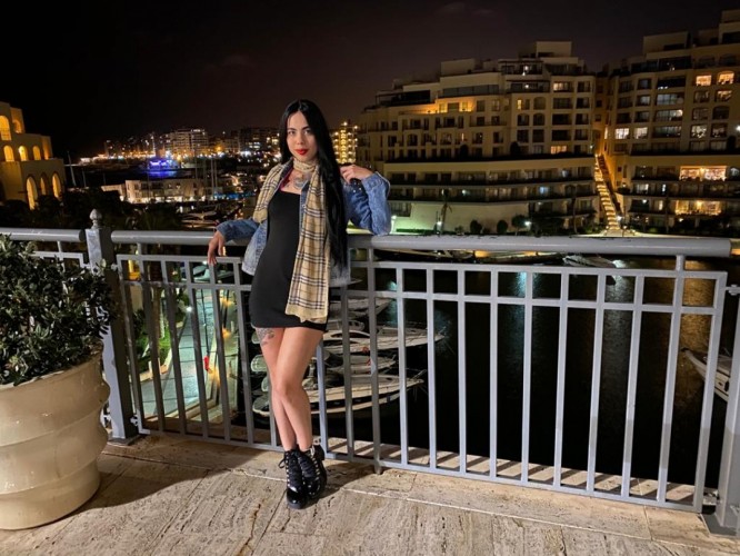 Laura