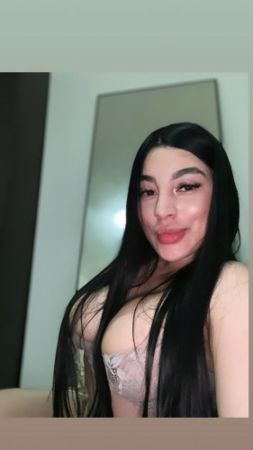 Mia
