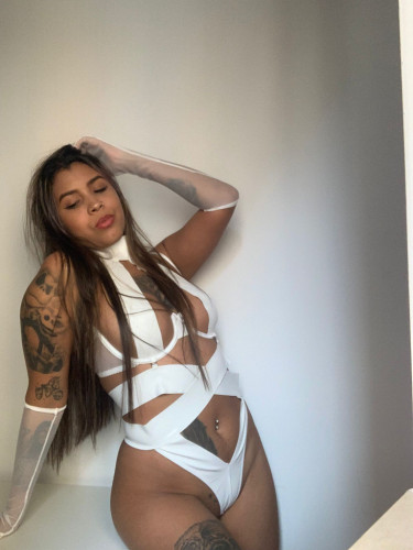 Linda NEW