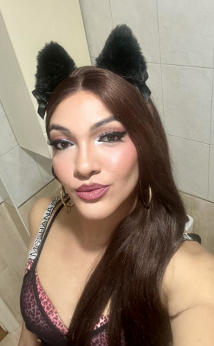 Mely Trans Latina Young Sexy Hot ..