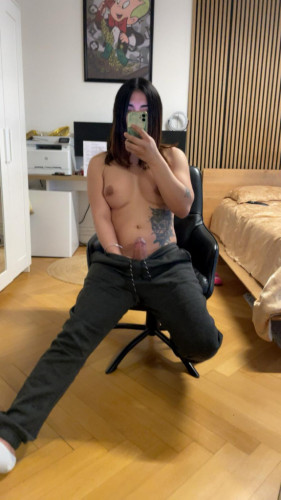 Daniiela party ❄️  thick cock