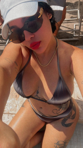 Mia
