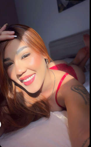 Ashley 69