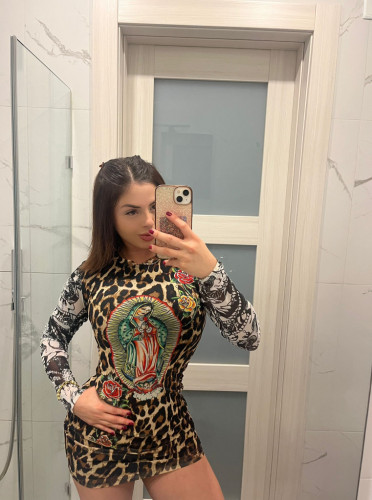 Malexa OUTCALL AVALIABLE
