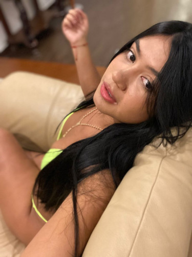 MANUELA 21YRS