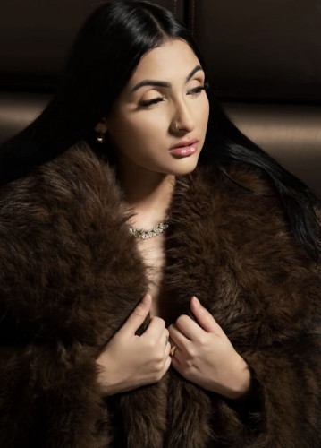 PAULINA  PARTY 😈🥵❄️🥳🥂