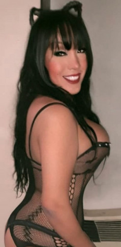 Mirtha Available 24 Housrs