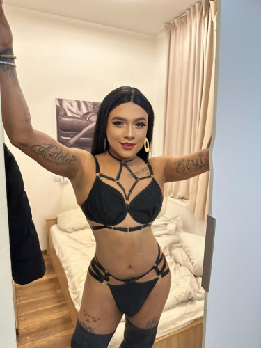 Valentina XL