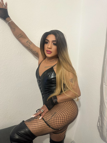 Valentina XL