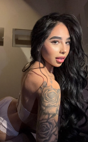 😈SOFIA -PRÍVATE FLAT AND OUTCALL AVAIBLE 🔥