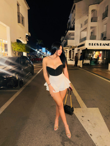 Chloe