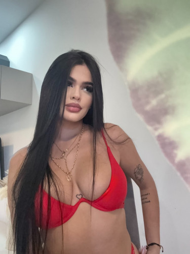 AMBAR - PRIVATE FLAT AND OUTCALL AVAIBLE 🎉❄️