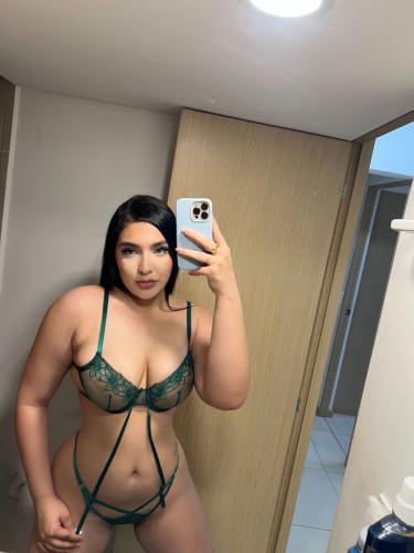 KENDALL COLOMBIAN GIRL SEXY 🍭😈