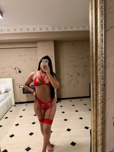 MANUELA LAST 2 DAYS IN MALTA 🇲🇹 😈😈😈 GZIRA.
