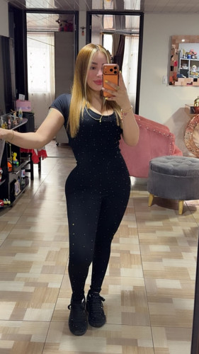 Mia