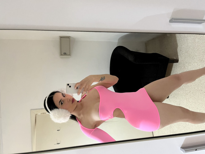 Arpillas a hot girl ❄️🔥😈