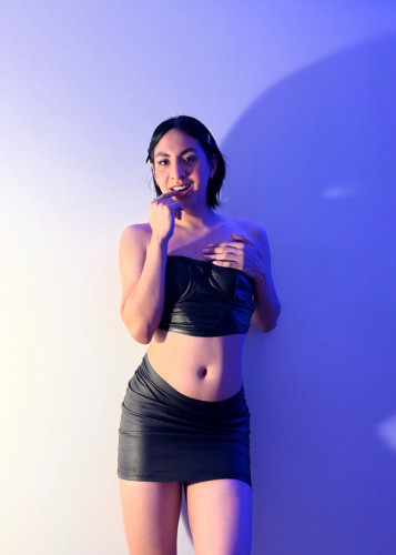 Adoro