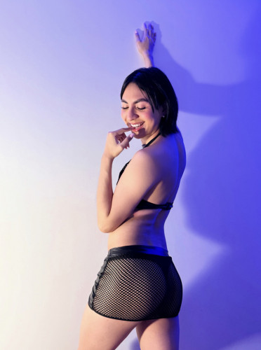 Adoro