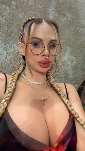 Samara Castelblanco Available 24 Hours Party ❄️❄️🥃