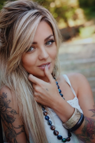 Clara