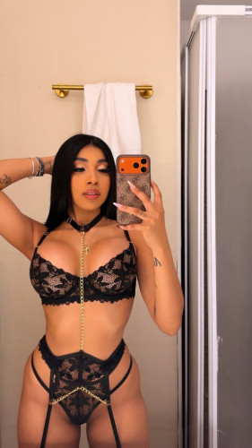 JIMENA COLOMBIAN GIRL— PARTY