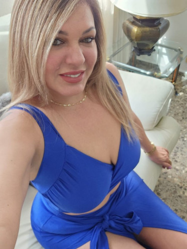 Laura Massage