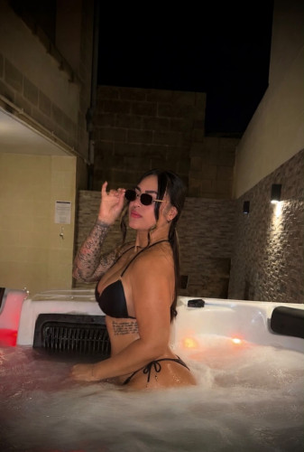 SARA COLOMBIAN GIRL PRIVATE FLAT AND OUTCAL 24/7 😈🔥