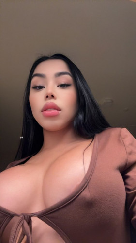 DANIELA 😈🍑🍑