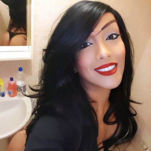GENESIS SHEMALE Beautiful transsexual, willing to do anything, available 24 hours