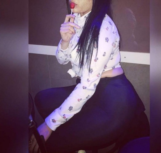 JOLLIE HOT GIRL