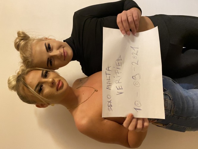 Laura and Jessy Hot Duo ❤❤❤