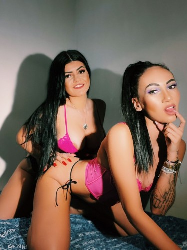 Mia party with Natasha
