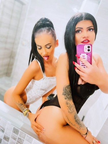 Mia party with Natasha