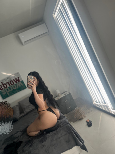 Mia