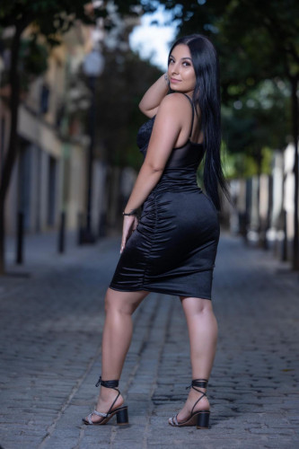 MILICA- PRIVATE FLAT AND OUTCALLS AVAIBLE