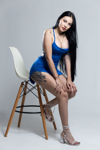 KARIME- PRIVATE FLAT OUTCALLS AVAIBLE