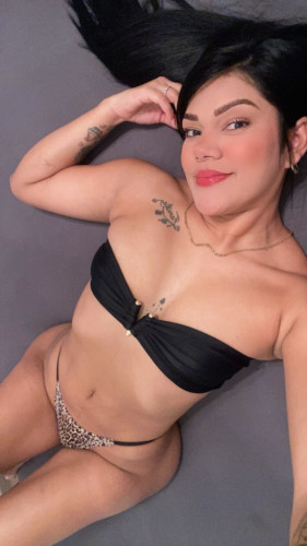 SOFIA- PRIVATE FLAT AND OUTCALLS